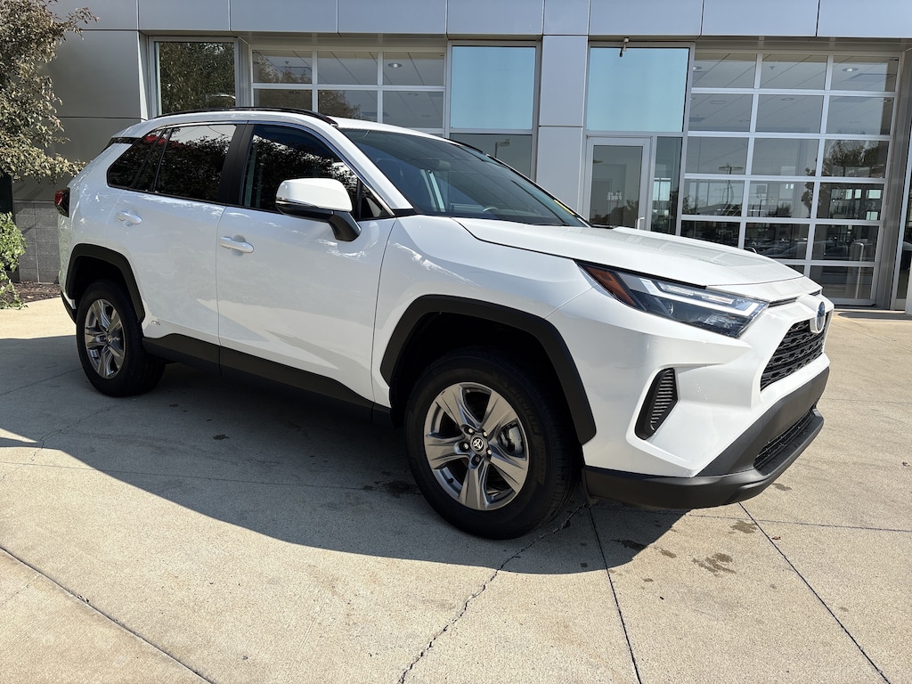 Used 2024 Toyota RAV4 Hybrid XLE SUV