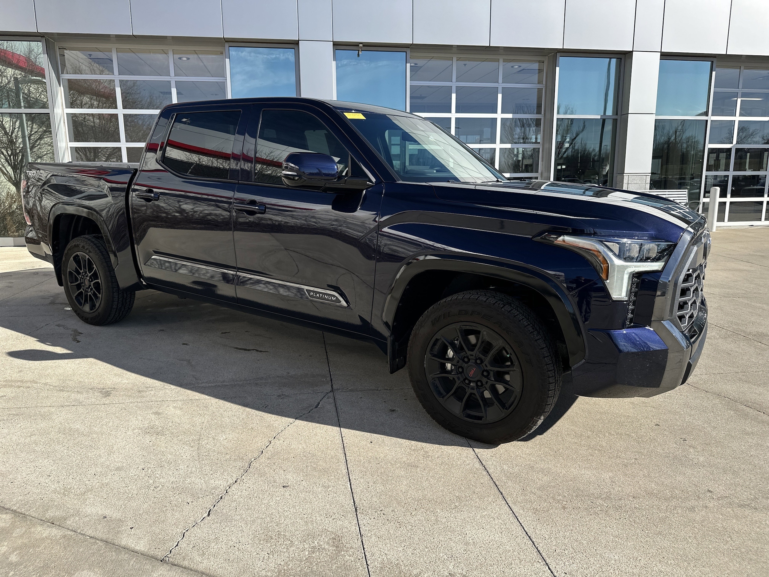 Used 2025 Toyota Tundra Platinum with VIN 5TFWA5DBXSX269052 for sale in Kansas City