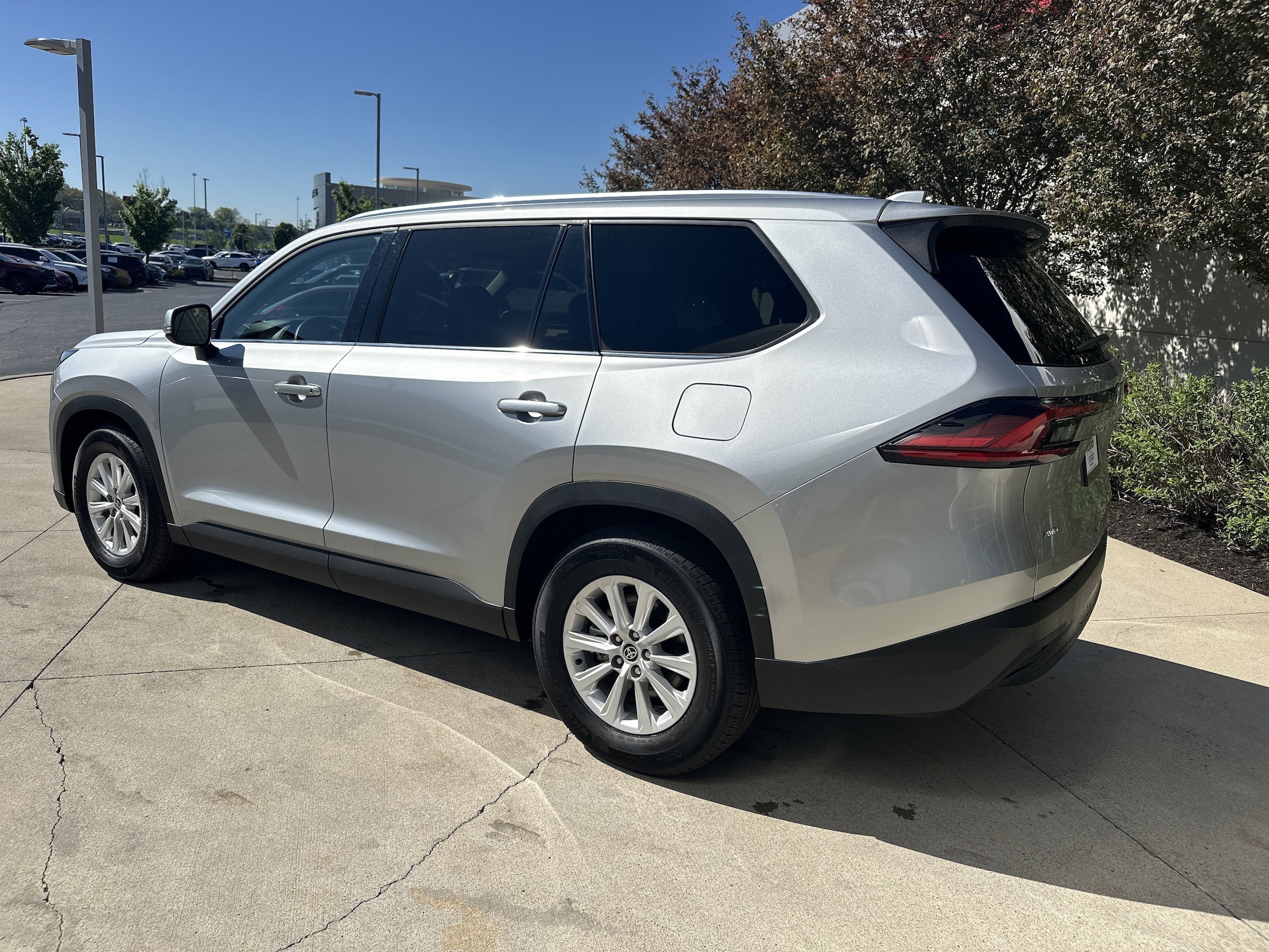 2025 Toyota Grand Highlander XLE photo 6