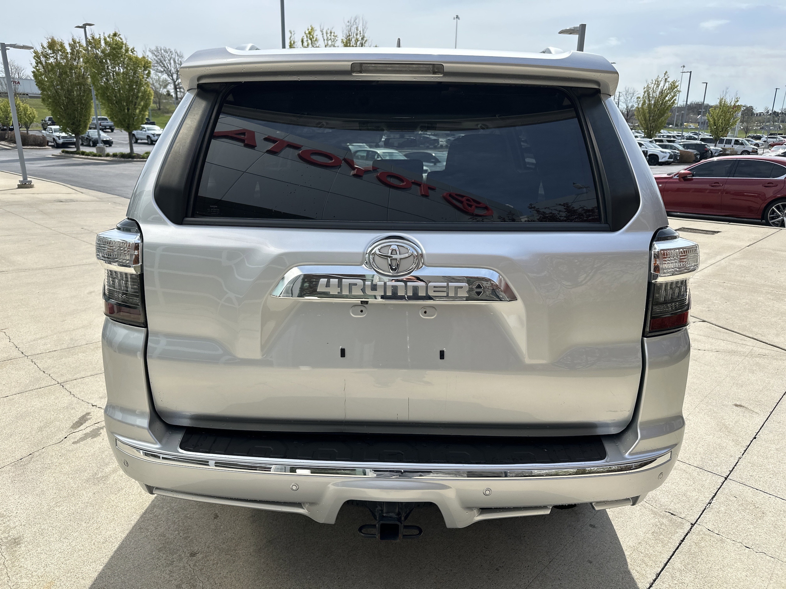 2019 Toyota 4Runner Limited photo 6