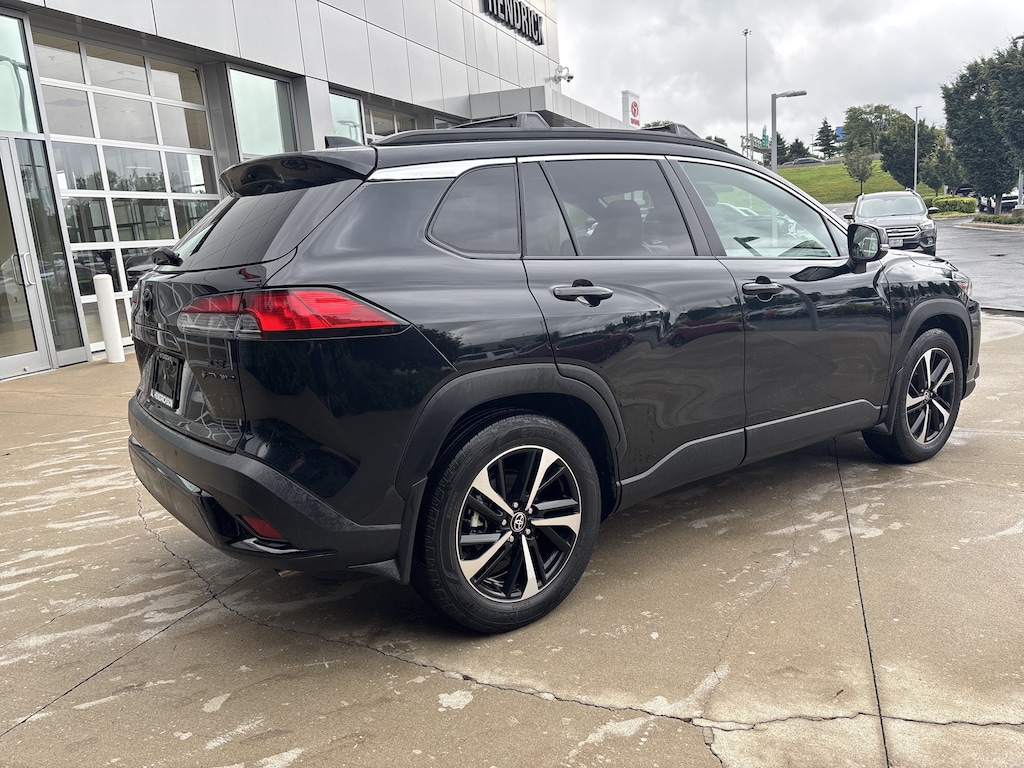 Used 2025 Toyota Corolla Cross Hybrid XSE SUV