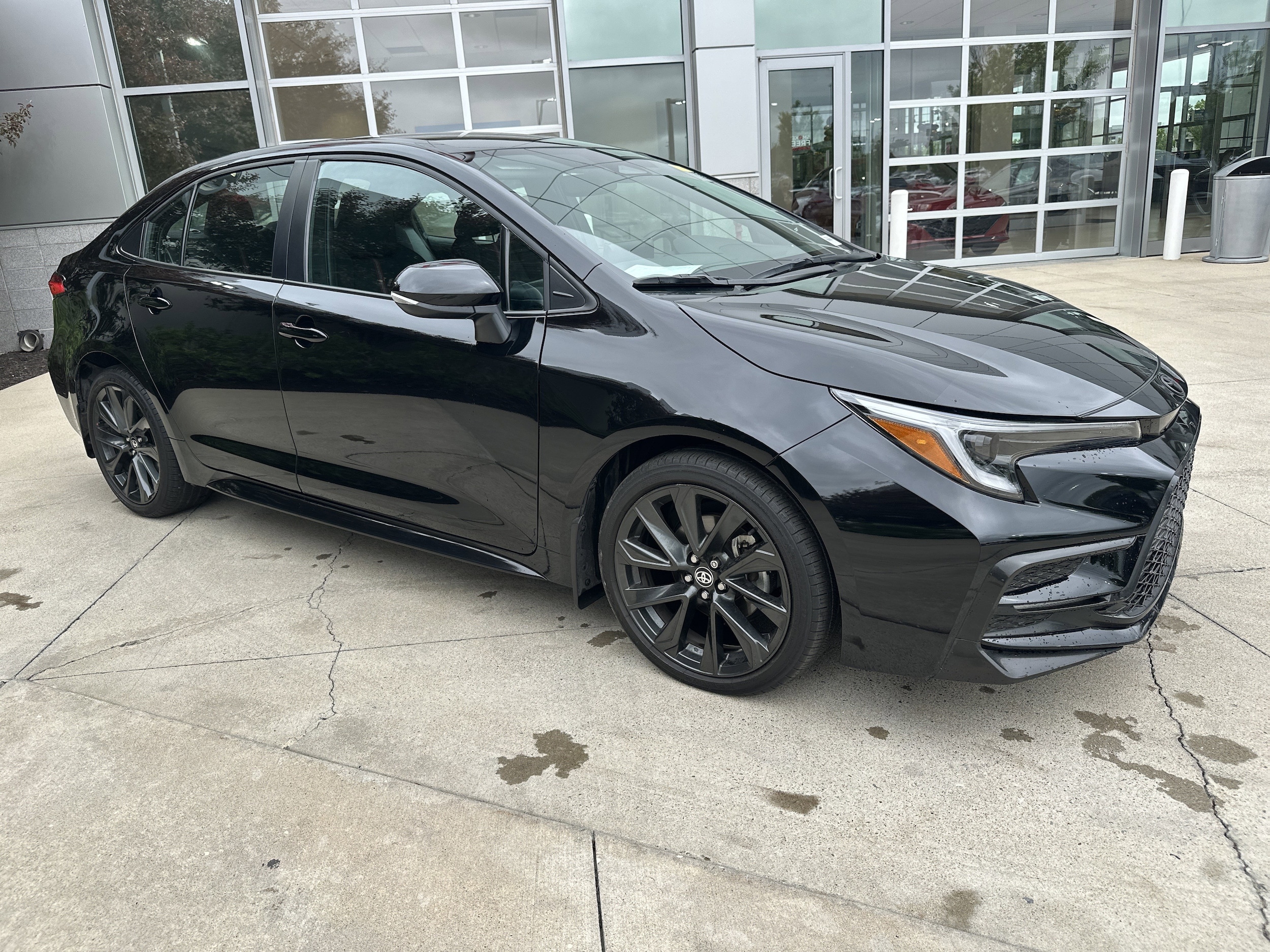 2025 Toyota Corolla SE photo 4