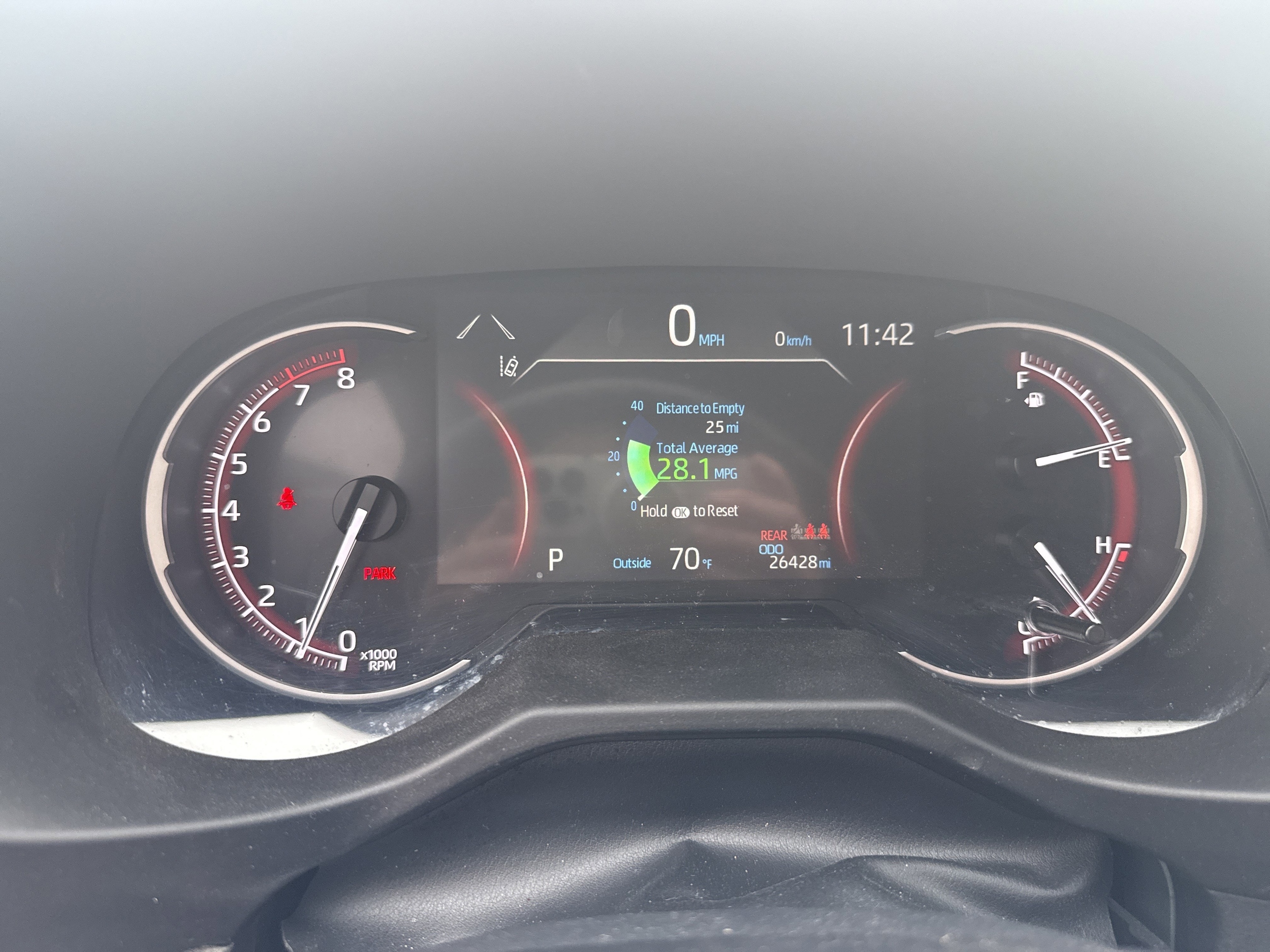 2025 Toyota RAV4 LE photo 5