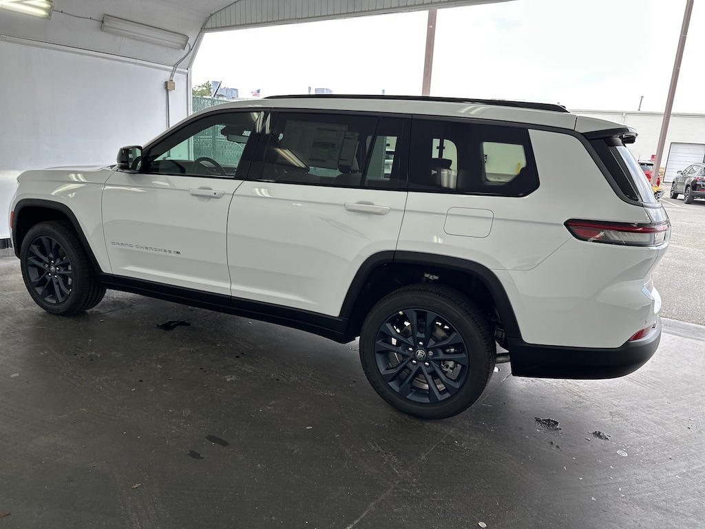 New 2026 Jeep Grand Cherokee L 85th Anniversary Edition SUV