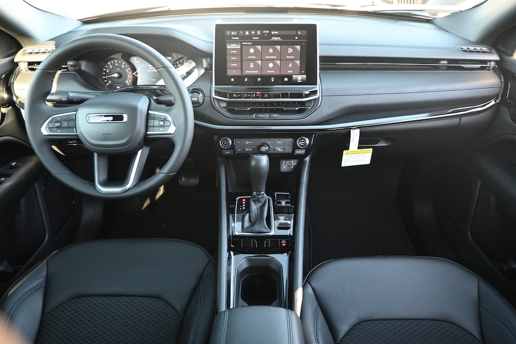 New 2026 Jeep Compass Latitude Altitude SUV