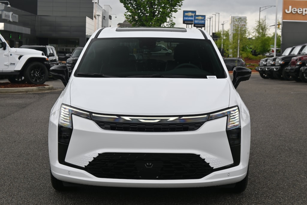 New 2027 Chrysler Pacifica Limited Minivan
