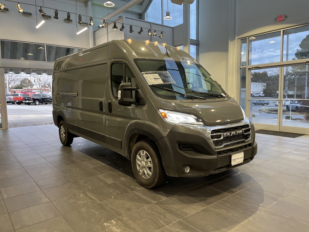 New 2026 Ram Promaster Cargo Van SLT Van
