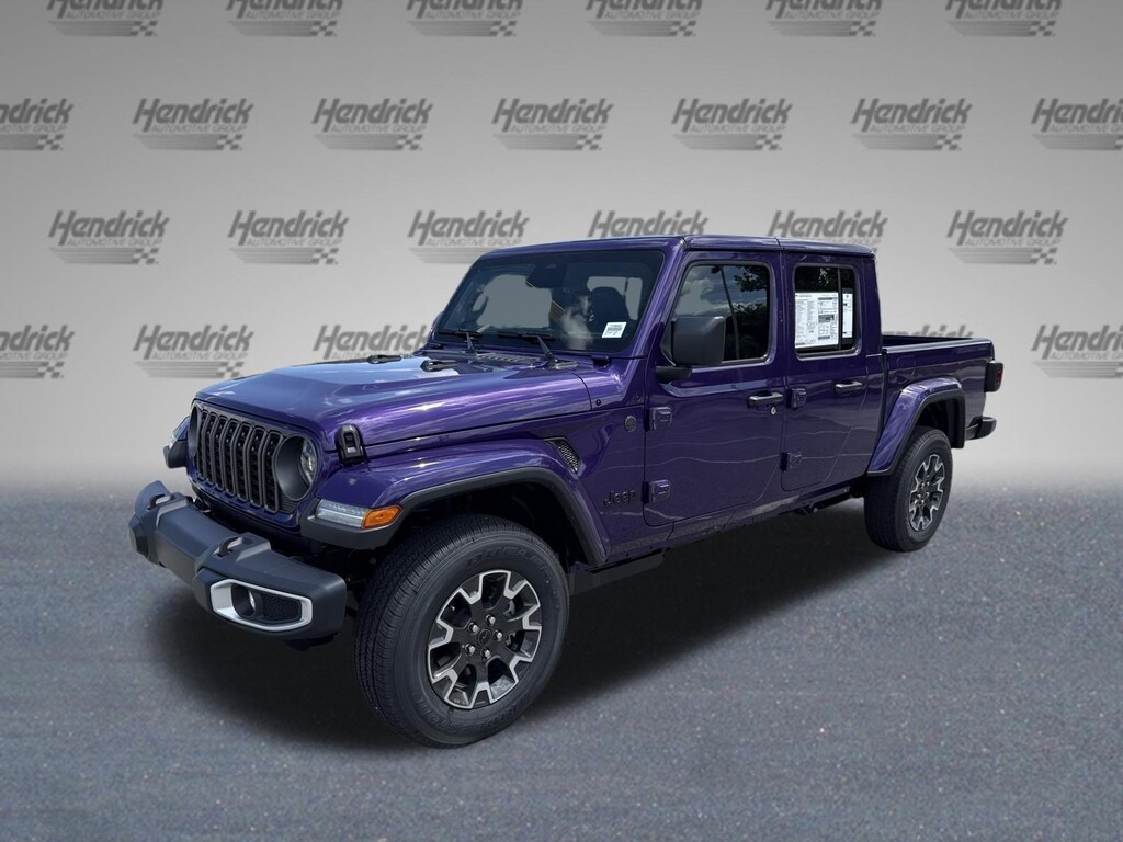 New 2026 Jeep Gladiator Sahara Pickup