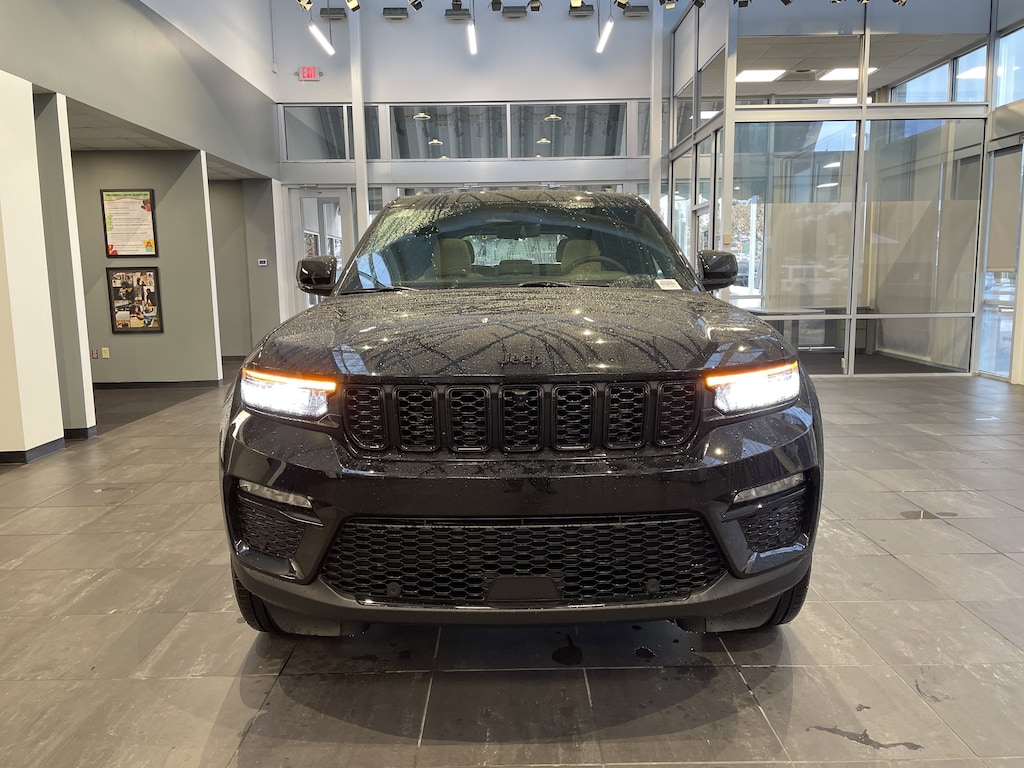 New 2025 Jeep Grand Cherokee Limited SUV