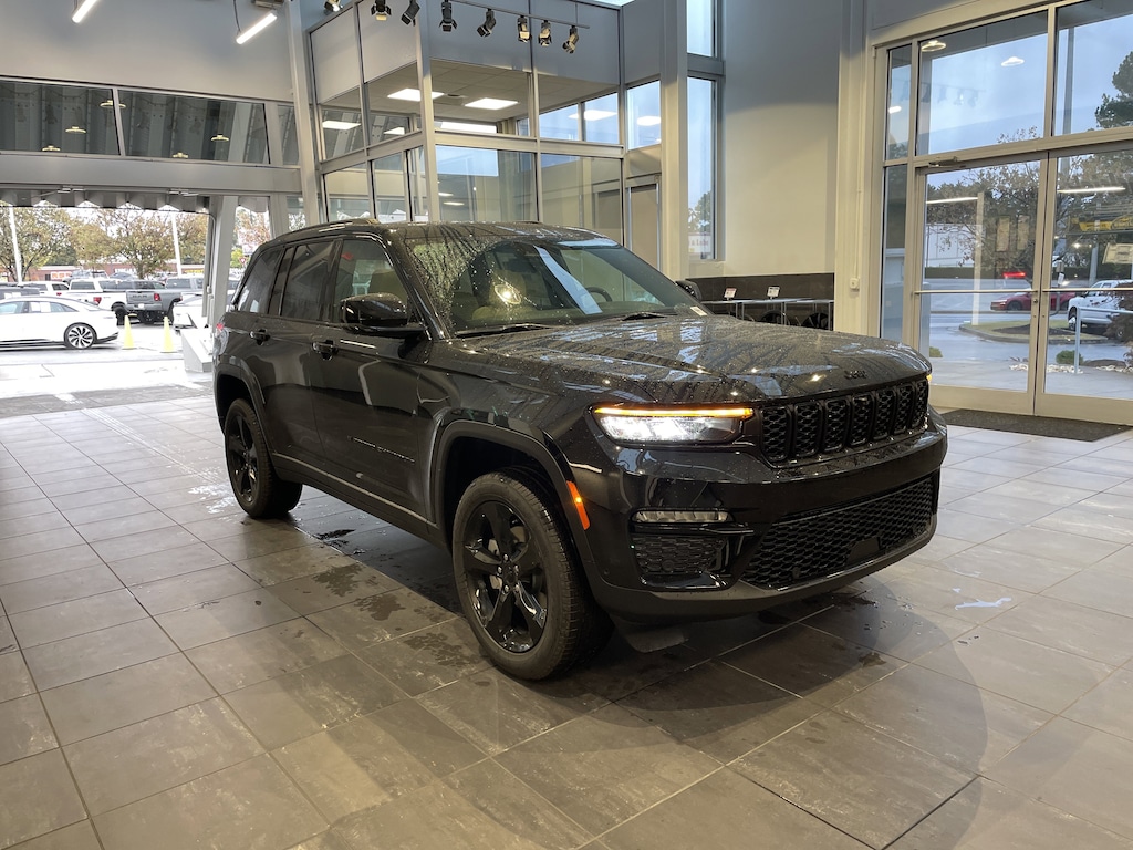 New 2025 Jeep Grand Cherokee Limited SUV