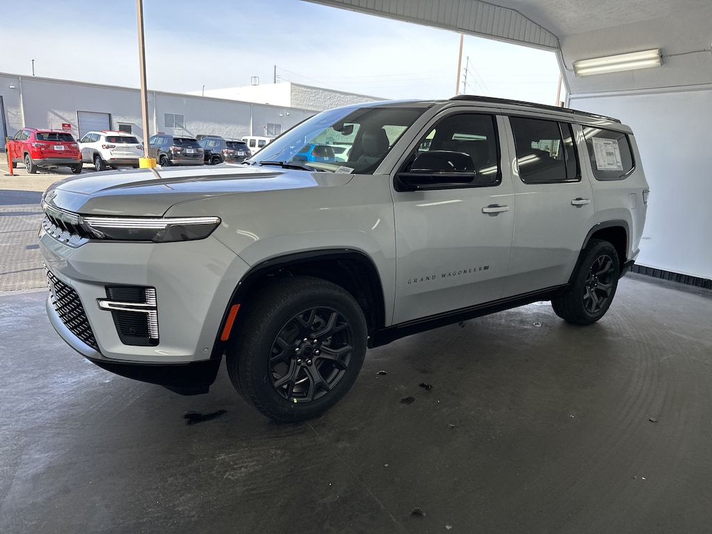 New 2026 Jeep Grand Wagoneer Limited Altitude SUV