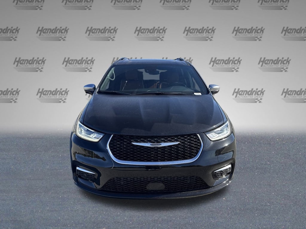 New 2026 Chrysler Pacifica Pinnacle Minivan