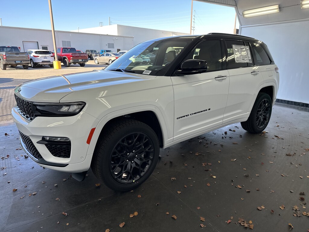 New 2025 Jeep Grand Cherokee Summit Reserve SUV