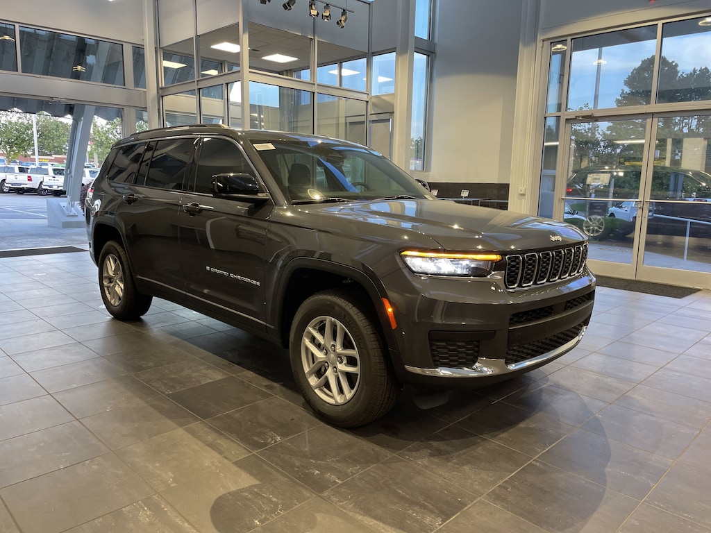 New 2025 Jeep Grand Cherokee L Laredo X SUV