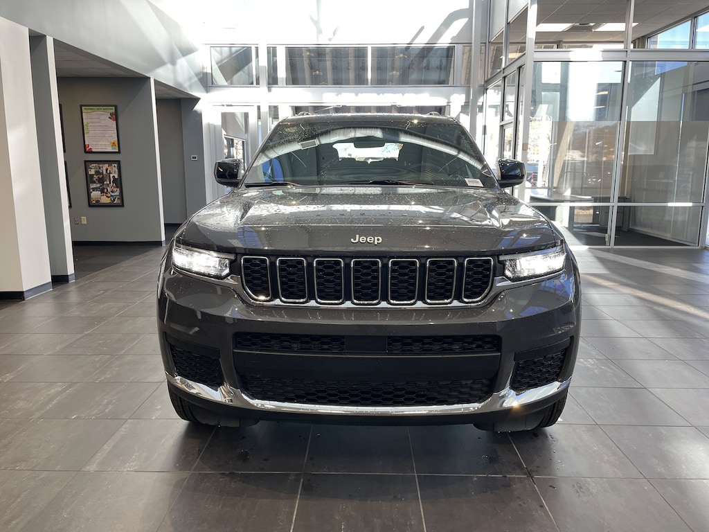 New 2025 Jeep Grand Cherokee L Laredo X SUV