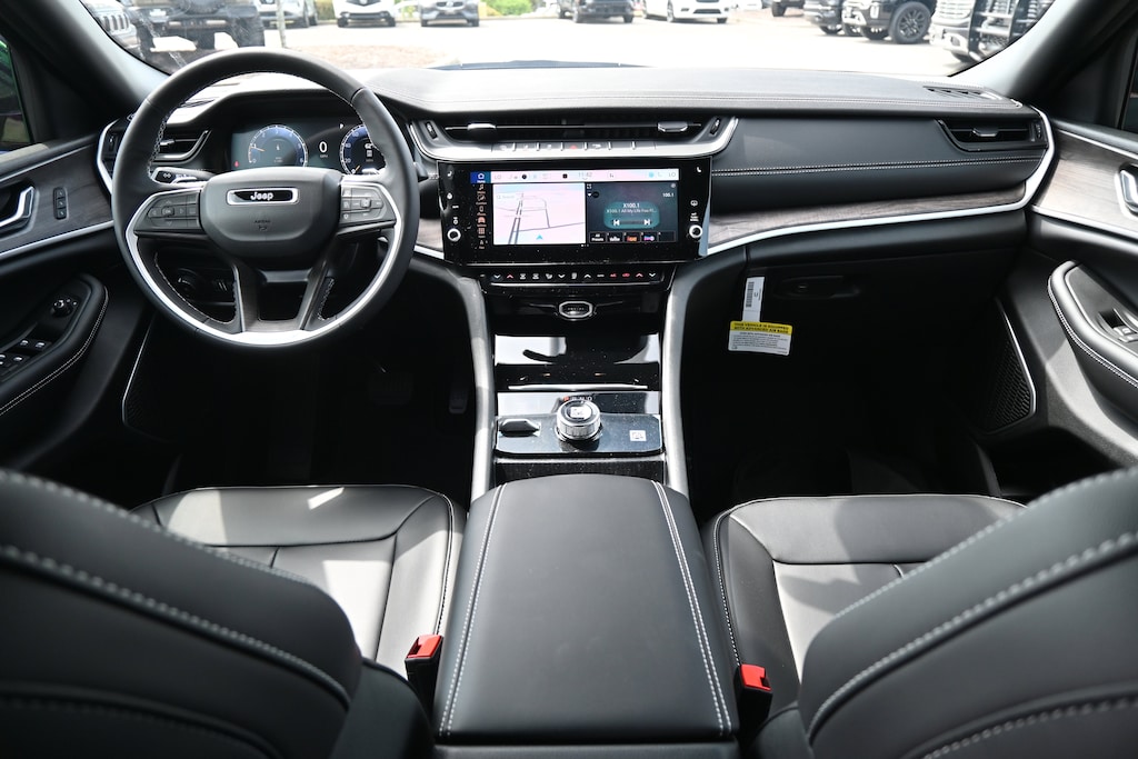 New 2026 Jeep Grand Wagoneer SUV