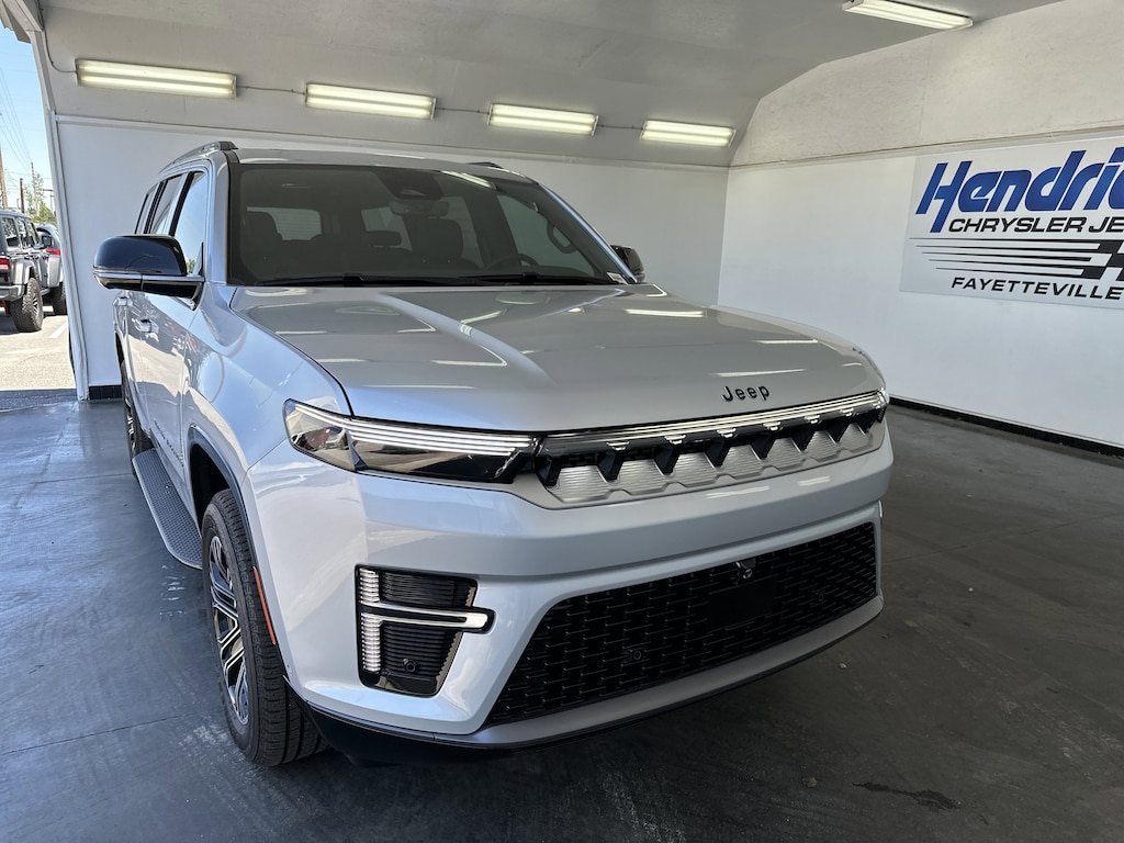 New 2026 Jeep Grand Wagoneer SUV