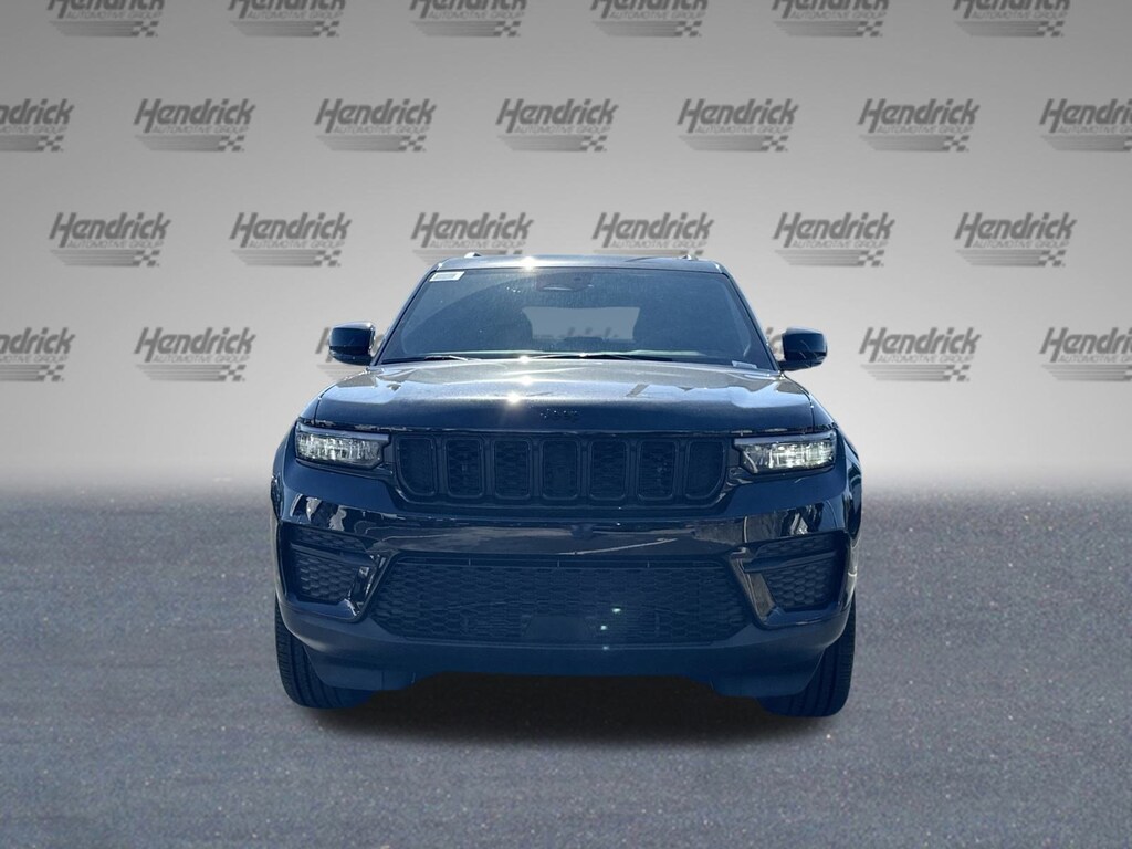 New 2025 Jeep Grand Cherokee Altitude X SUV