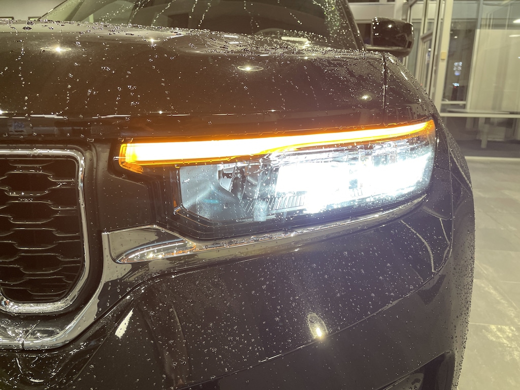 New 2025 Jeep Grand Cherokee Laredo X SUV