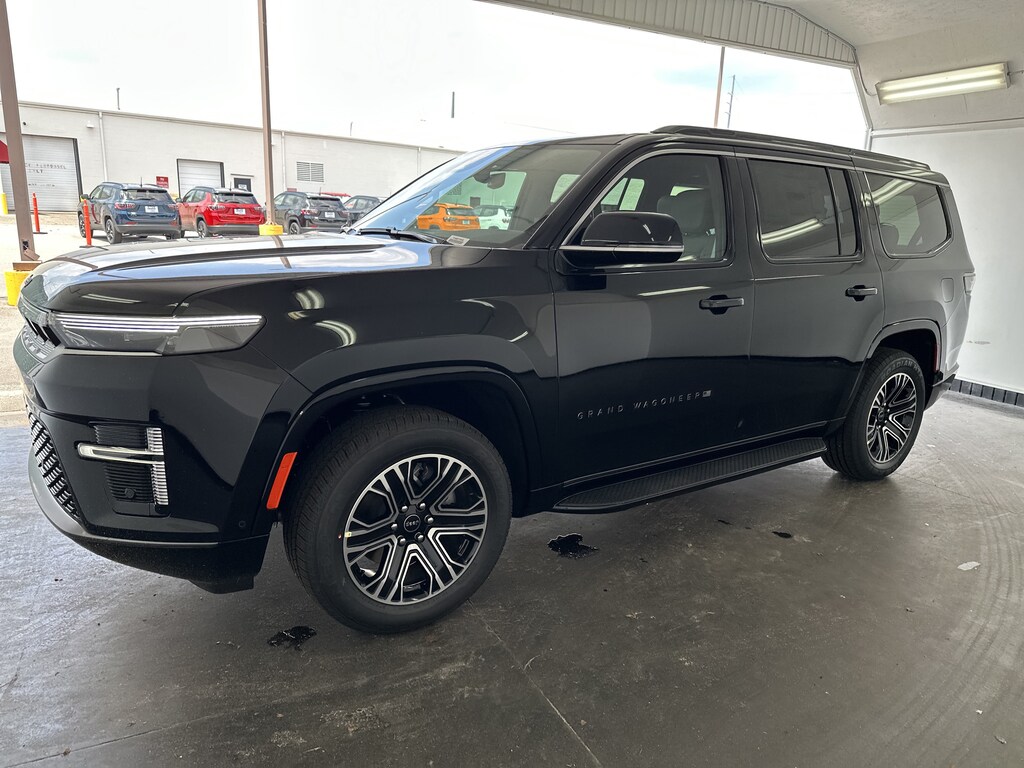New 2026 Jeep Grand Wagoneer SUV