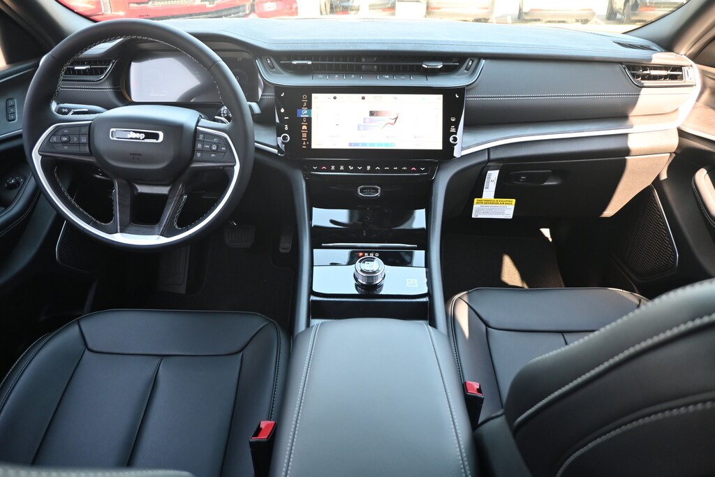 New 2026 Jeep Grand Cherokee Limited SUV