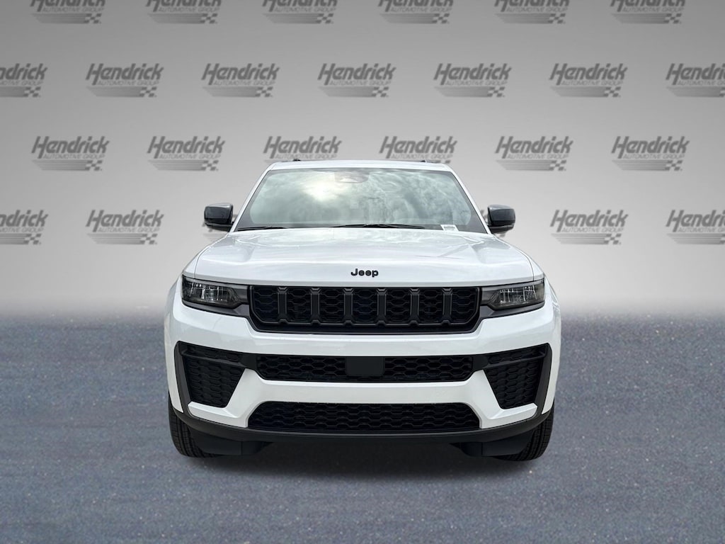 New 2026 Jeep Grand Cherokee Laredo Altitude SUV
