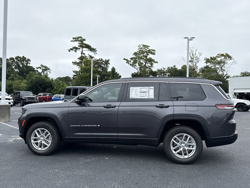 New 2025 Jeep Grand Cherokee L Laredo X SUV