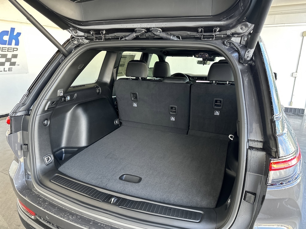 New 2025 Jeep Grand Cherokee Limited SUV