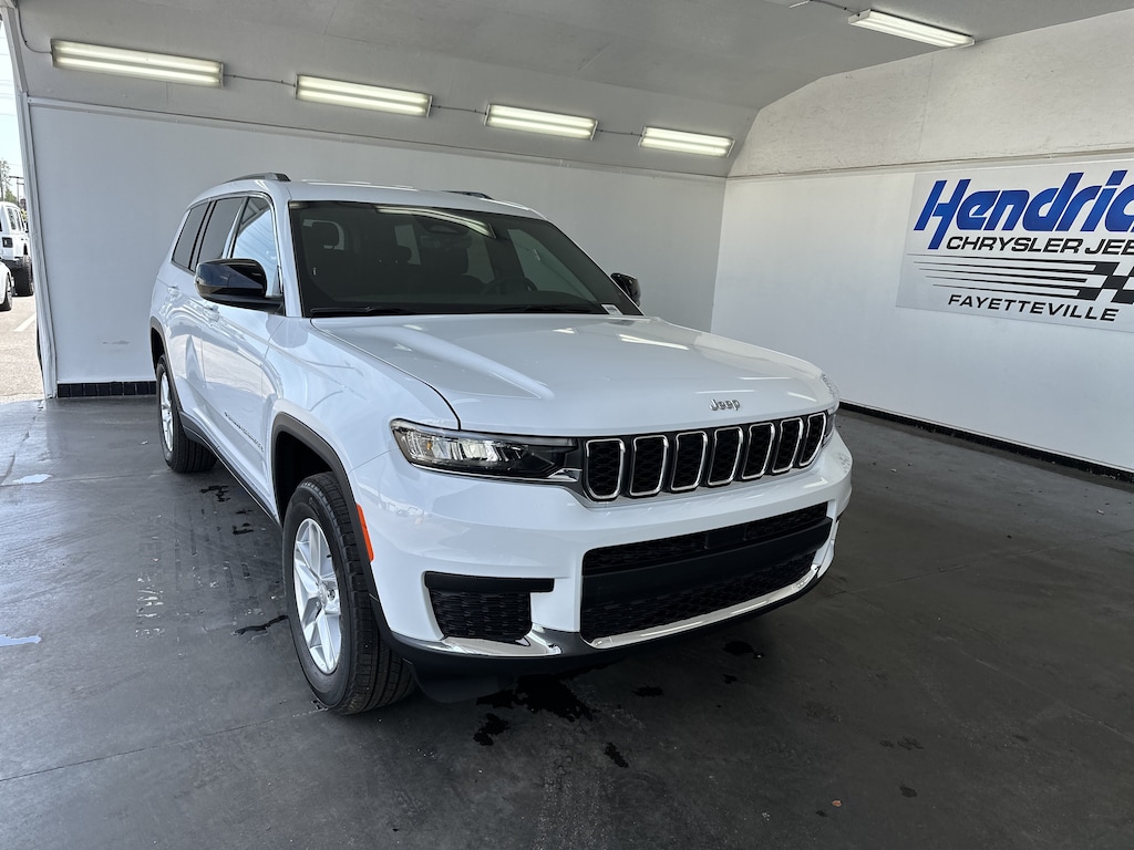New 2026 Jeep Grand Cherokee L Laredo SUV