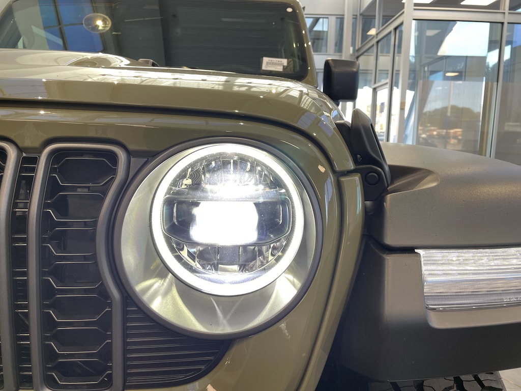 New 2026 Jeep Wrangler Rubicon Convertible