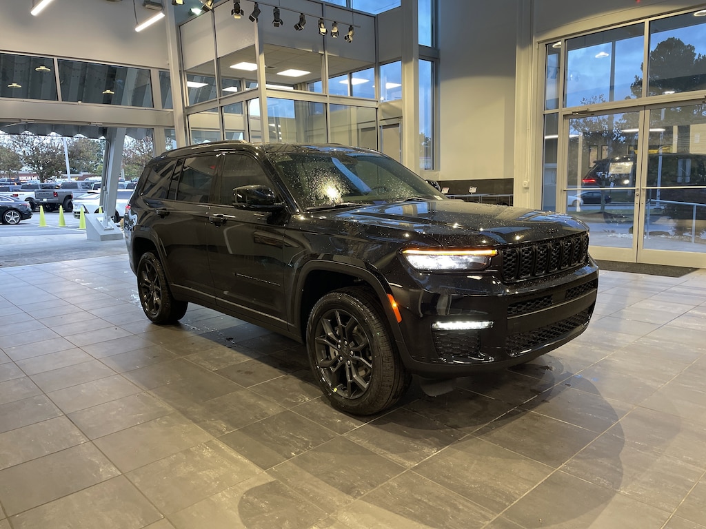 New 2025 Jeep Grand Cherokee L Limited SUV