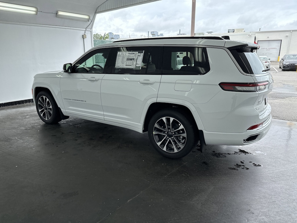 New 2025 Jeep Grand Cherokee L Overland SUV
