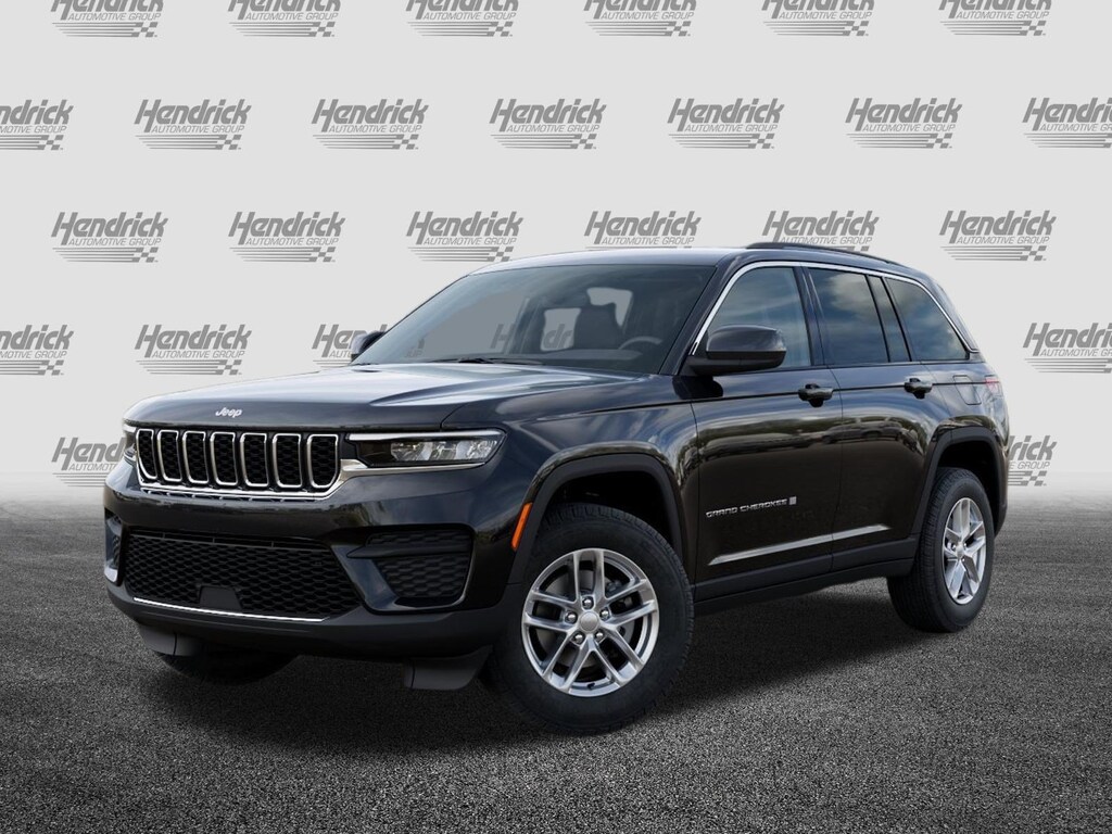 New 2026 Jeep Grand Cherokee Laredo SUV