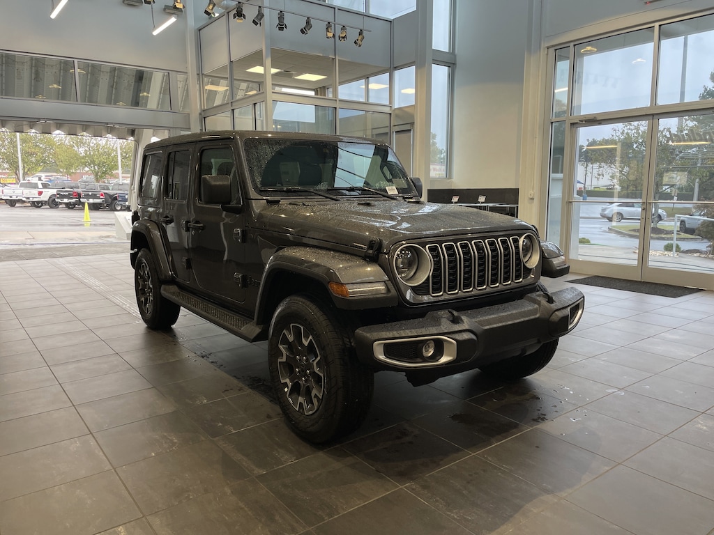 New 2025 Jeep Wrangler Sahara Convertible