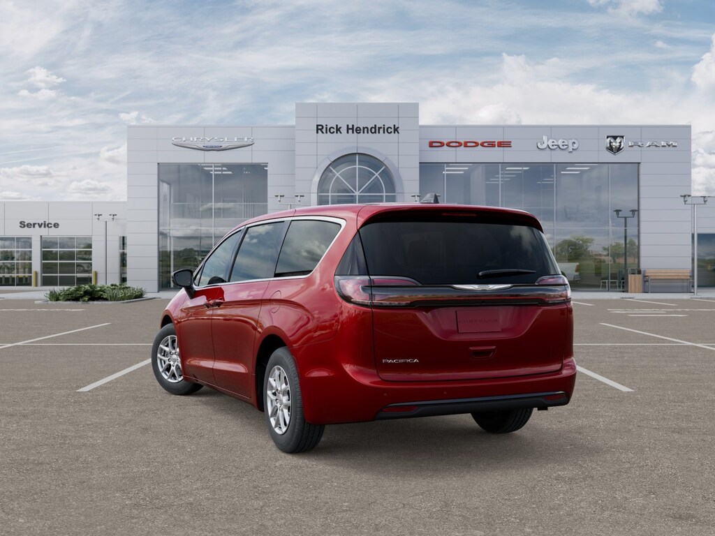 New 2026 Chrysler Pacifica Select Minivan