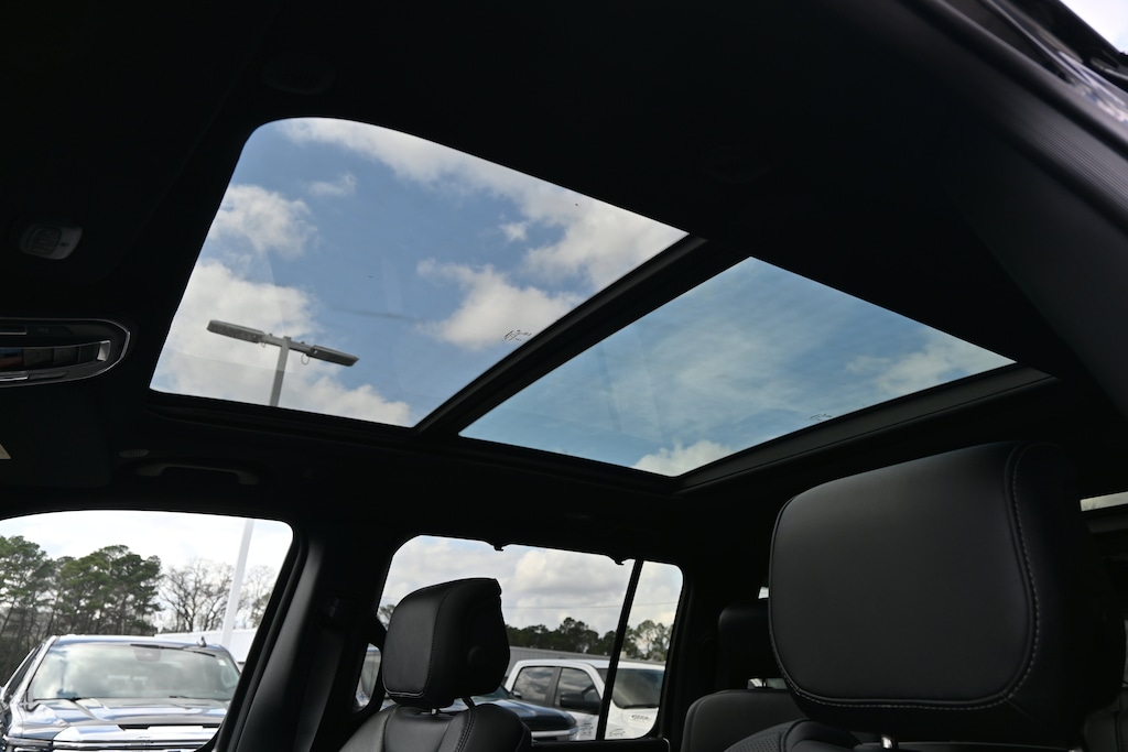 New 2026 Jeep Grand Wagoneer L Limited Reserve SUV