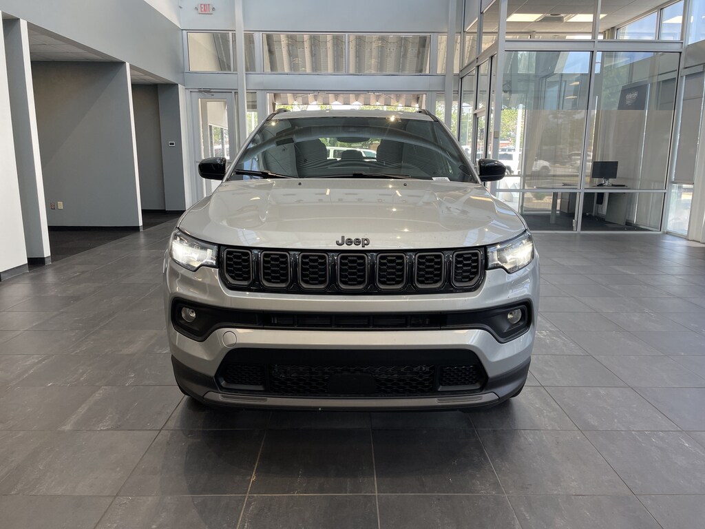 New 2026 Jeep Compass Latitude Altitude SUV