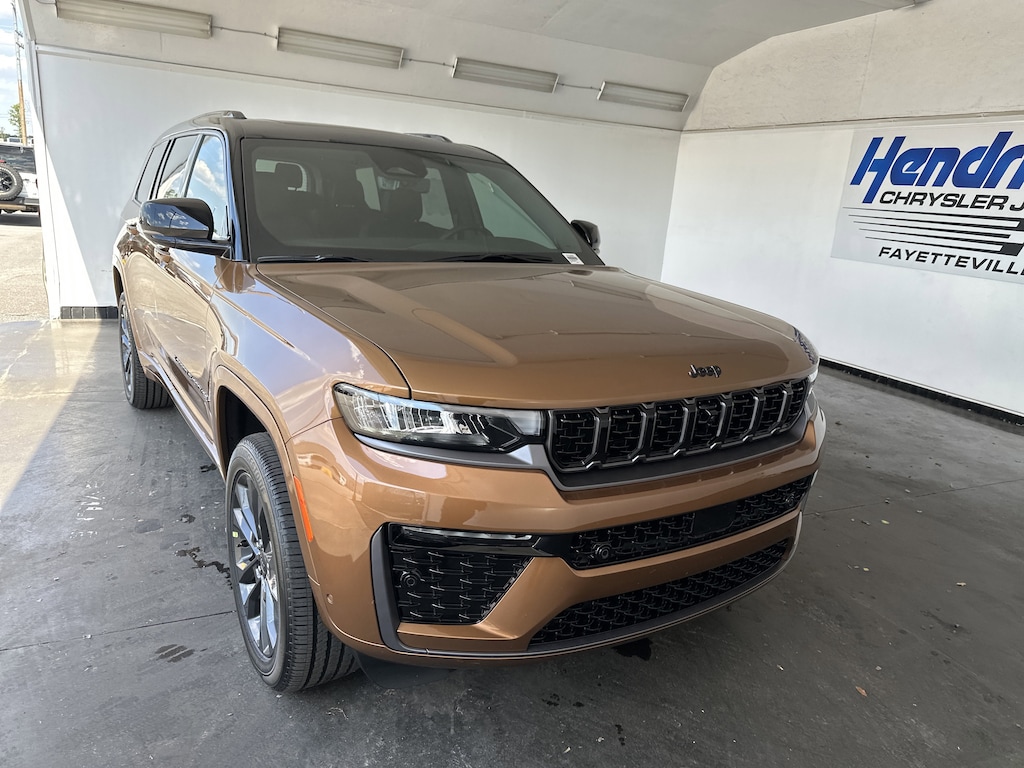 New 2026 Jeep Grand Cherokee L Limited Reserve SUV