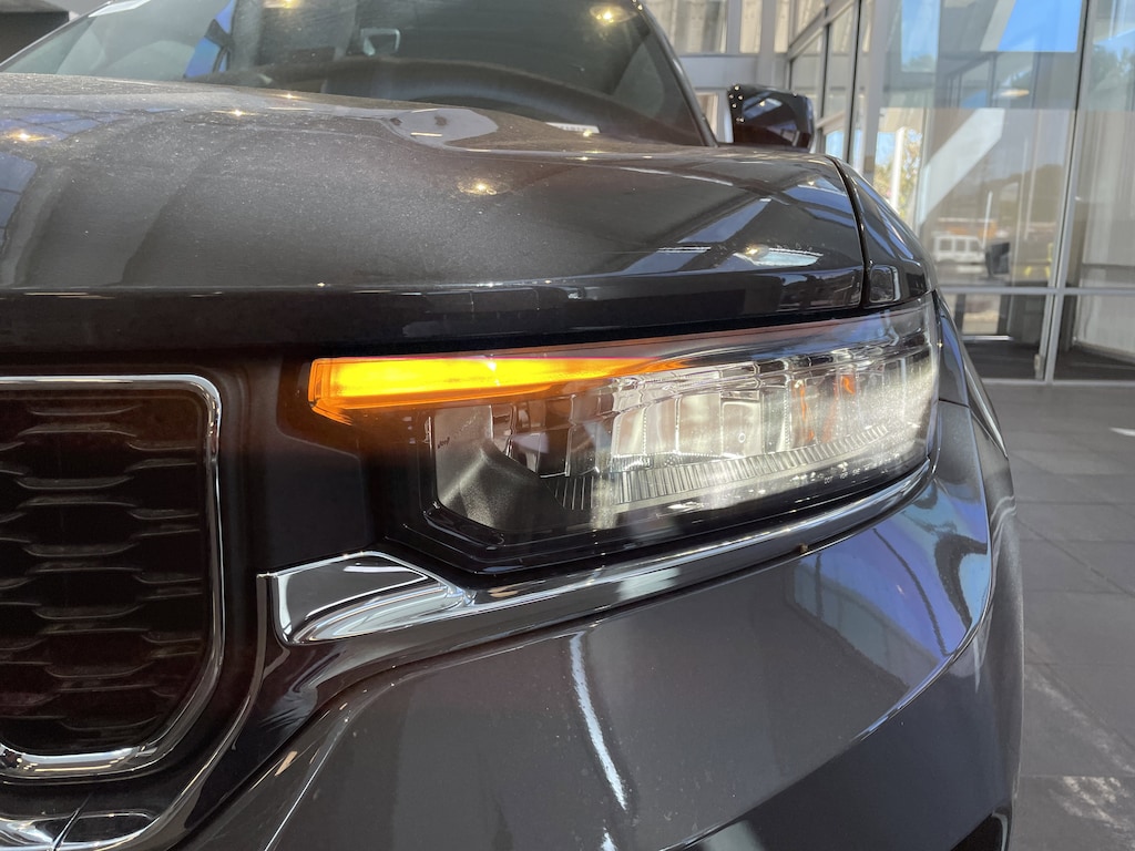 New 2025 Jeep Grand Cherokee Laredo X SUV