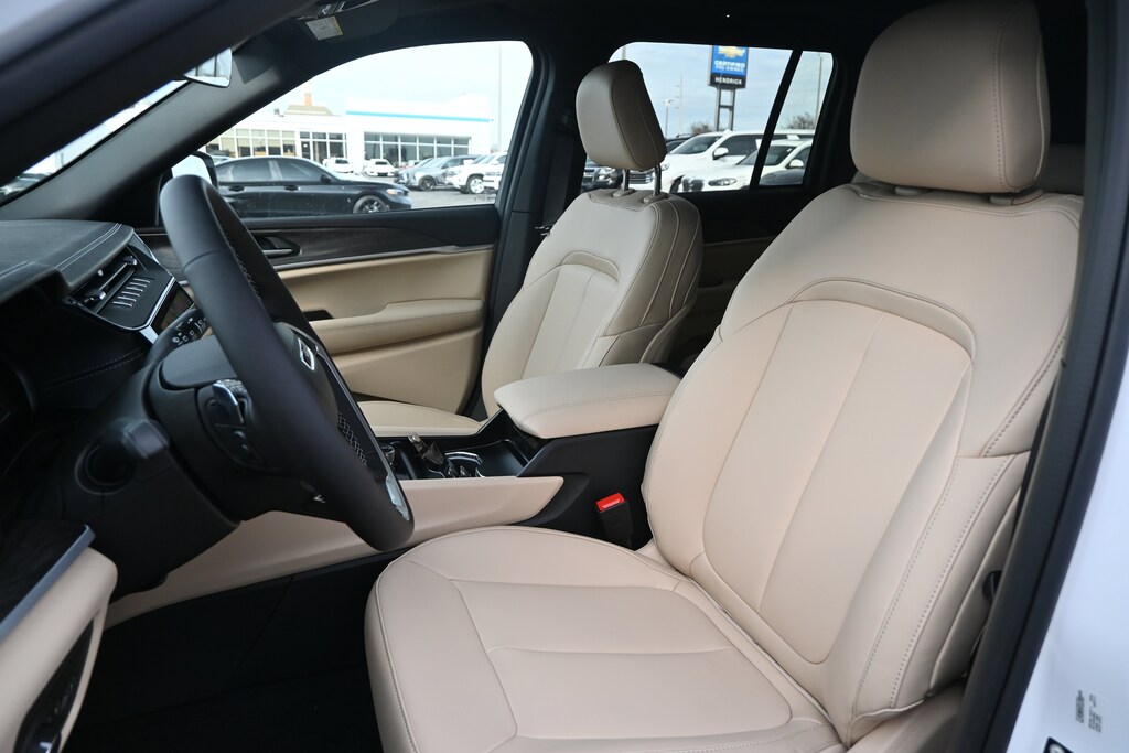 New 2026 Jeep Grand Cherokee Limited SUV