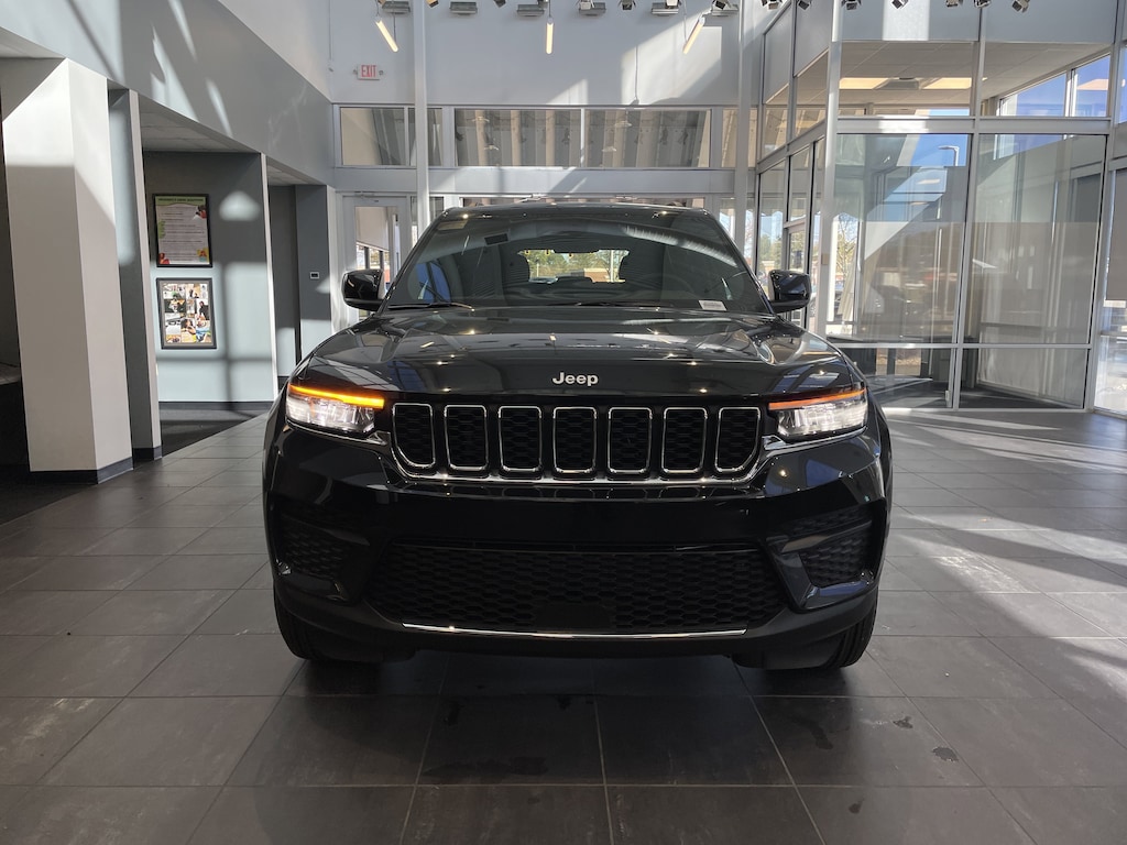 New 2025 Jeep Grand Cherokee SUV