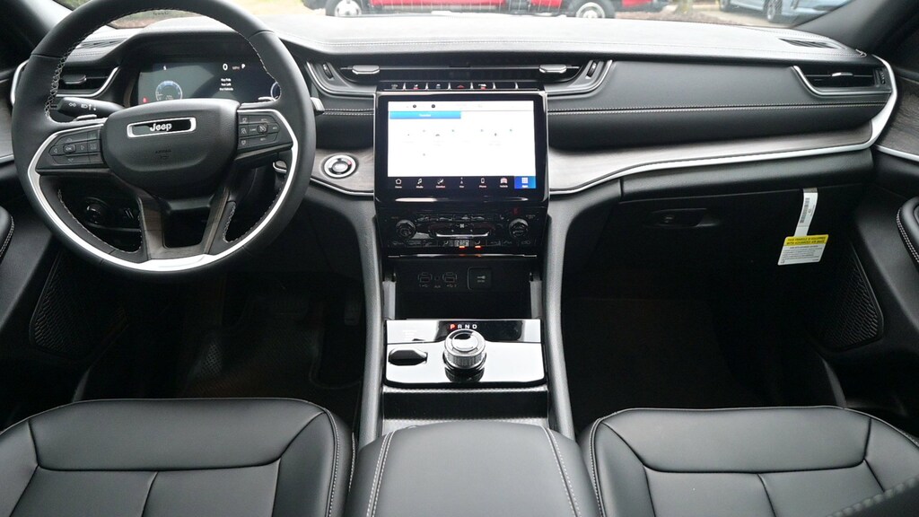 New 2025 Jeep Grand Cherokee L Limited SUV