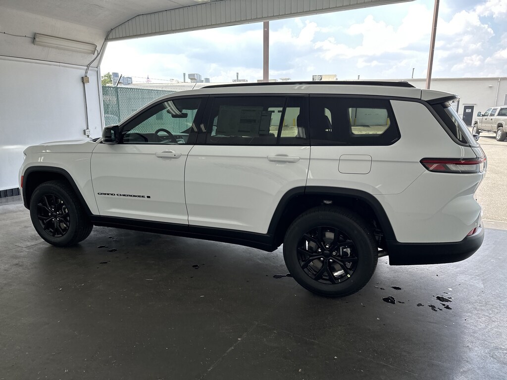 New 2026 Jeep Grand Cherokee L 85th Anniversary Edition SUV