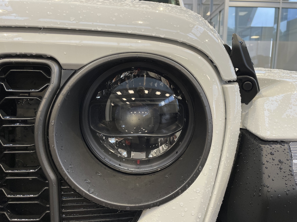 New 2025 Jeep Gladiator Mojave X Pickup