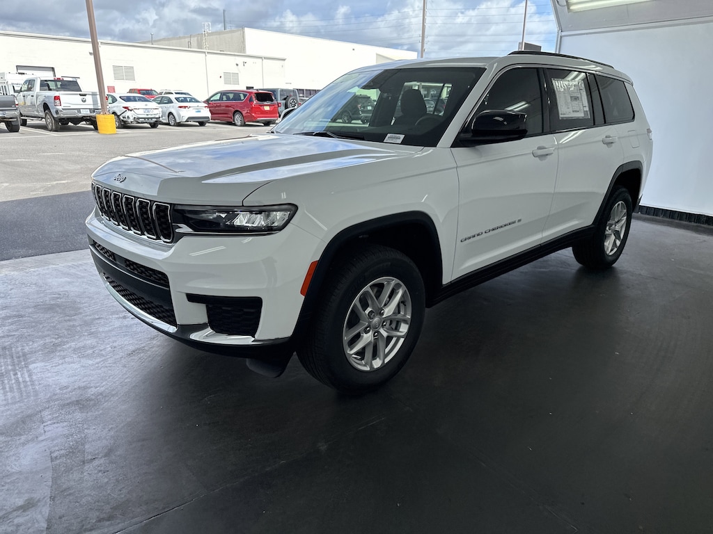 New 2025 Jeep Grand Cherokee L Laredo X SUV