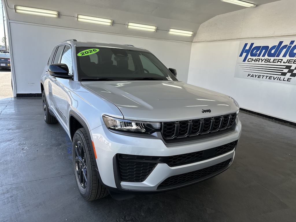 New 2026 Jeep Grand Cherokee Laredo Altitude SUV