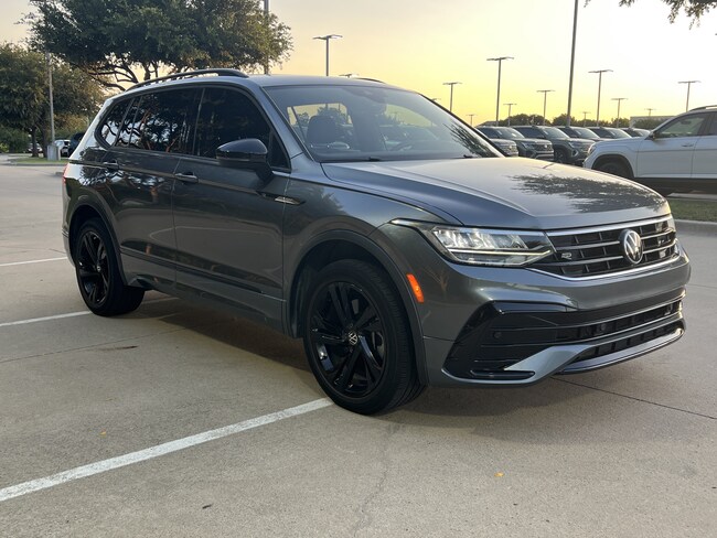 2023 Volkswagen Tiguan SE R-Line Black SUV