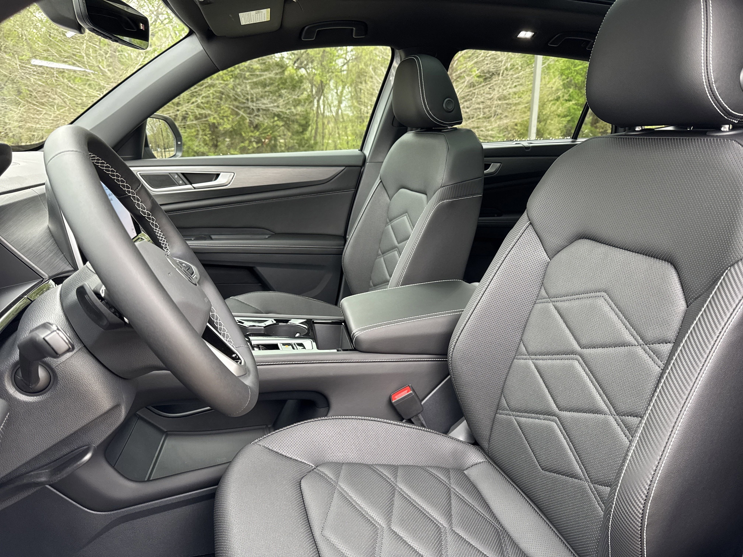 Volkswagen Atlas Cross Sport 2.0T SE W/Technology