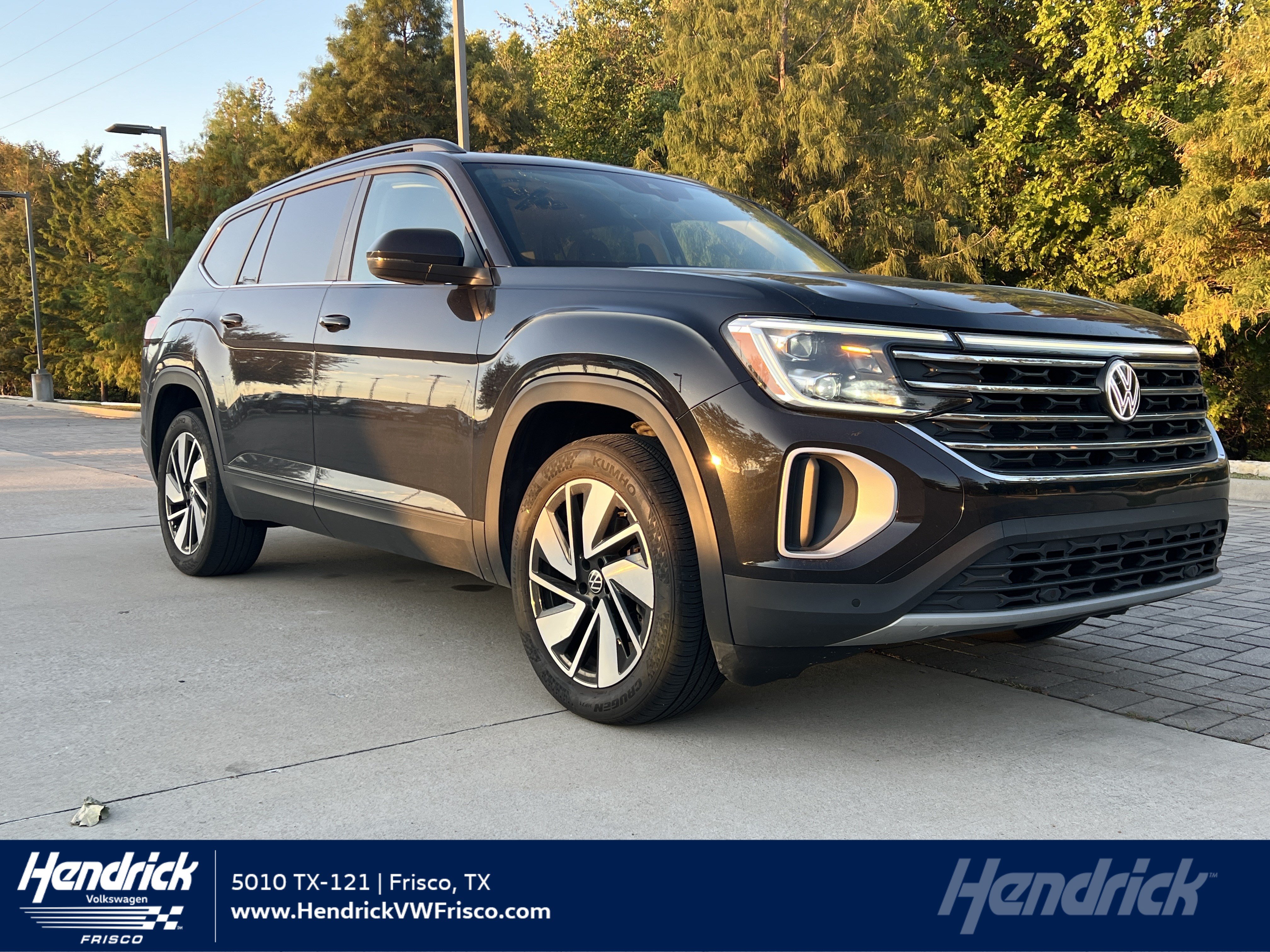 Used 2024 Volkswagen Atlas 2.0T SE w/Technology SUV