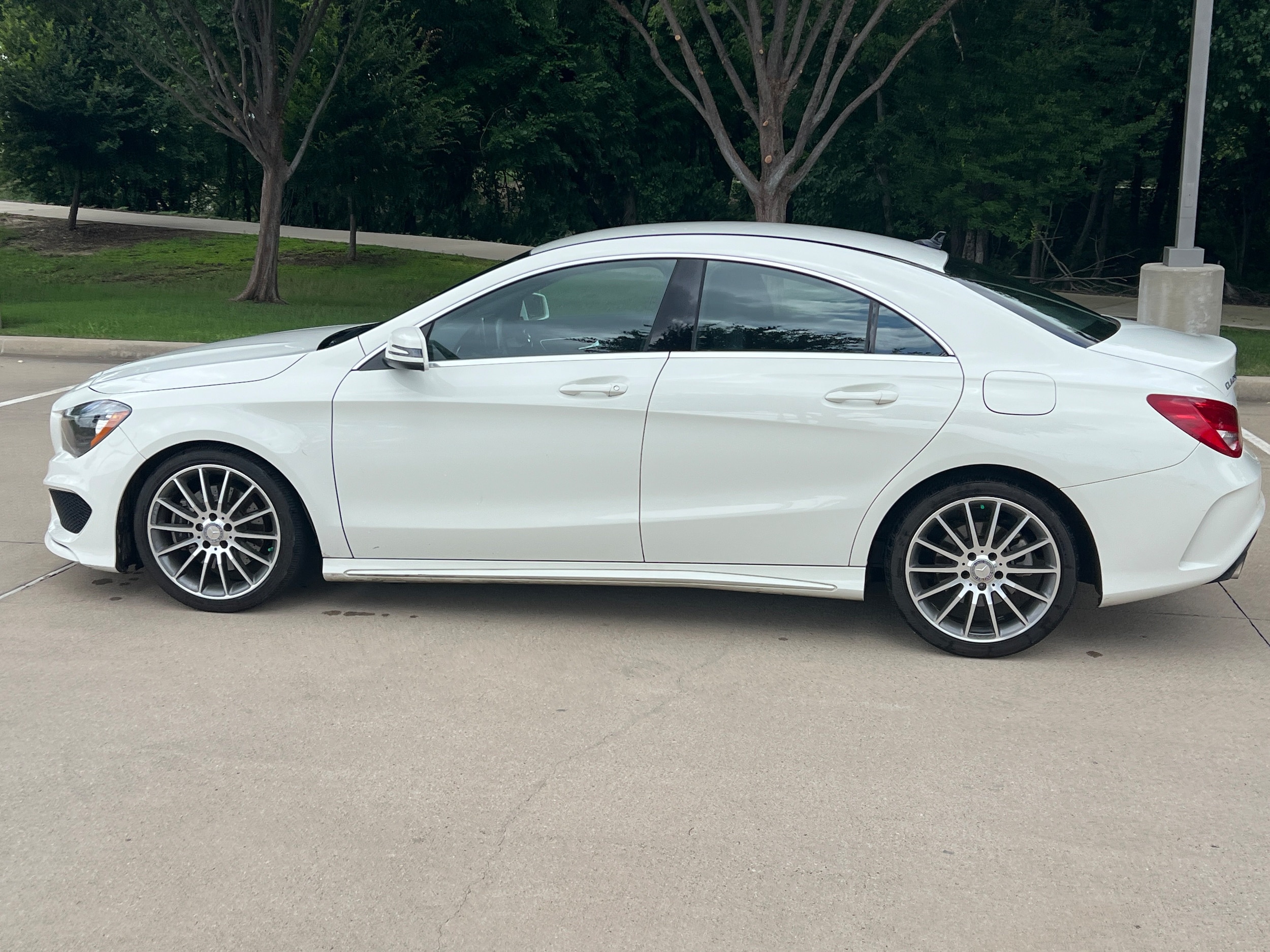 Mercedes-Benz CLA 250 CLA 250